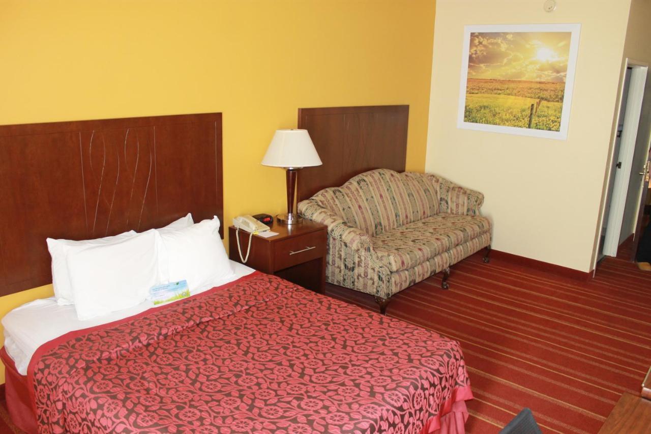 Days Inn By Wyndham Walcott Davenport Extérieur photo