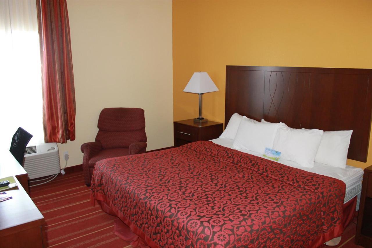Days Inn By Wyndham Walcott Davenport Extérieur photo